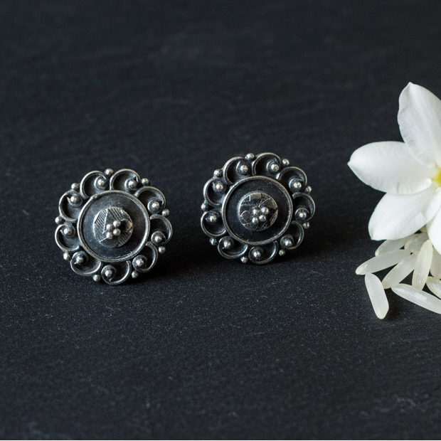Black Slate Jasmine Flat Lay