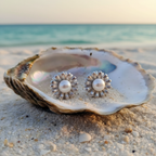 Metallic Daisy Studs – Oyster Shell Beach