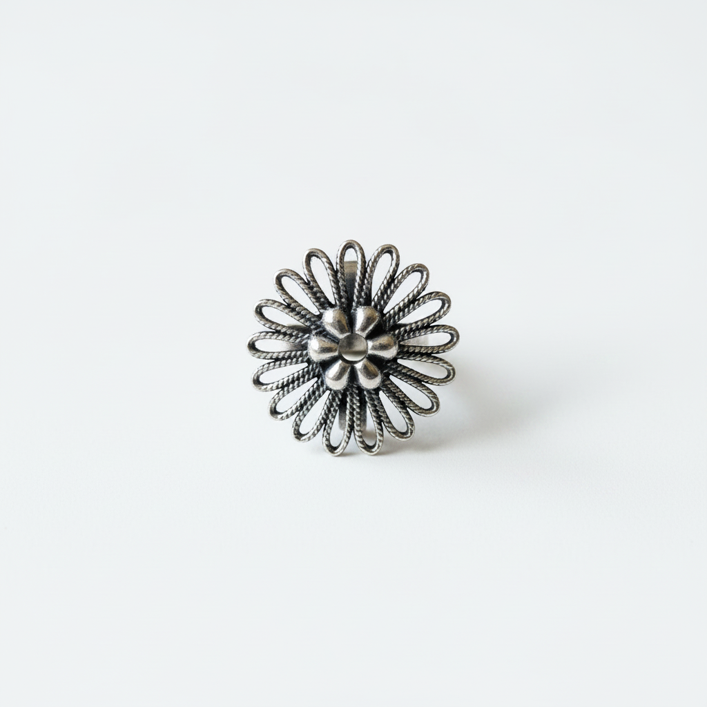 Oxidised Filigree Ring – White BG