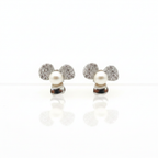 Pearl Bow Earrings – Studio White