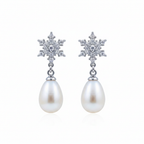 Snowflake Pearl Drop – Front Upright White